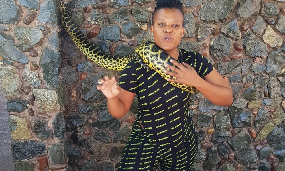 Zodwa Wabantu Snake