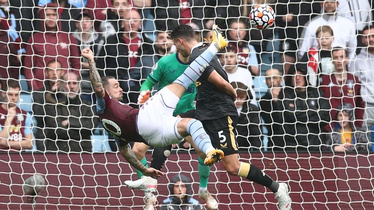 Aston Villa 2 - 0 Newcastle