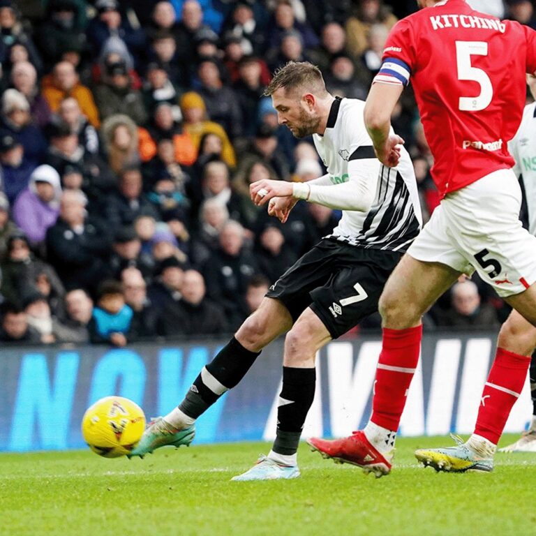 Derby County 3 -0 Barnsley
