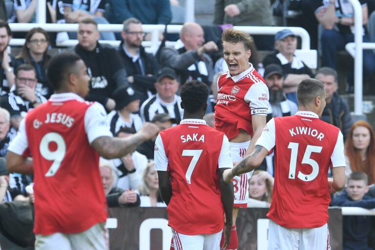 Newcastle United 0 - 2 Arsenal